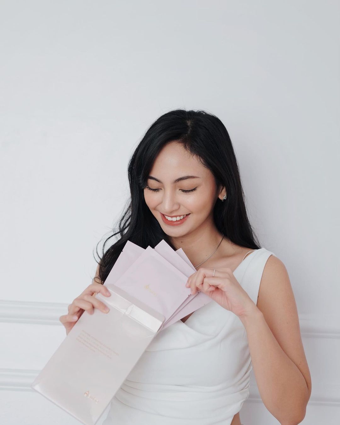 Intense Hydrating Essence Mask (5 sheets) - Modenzas