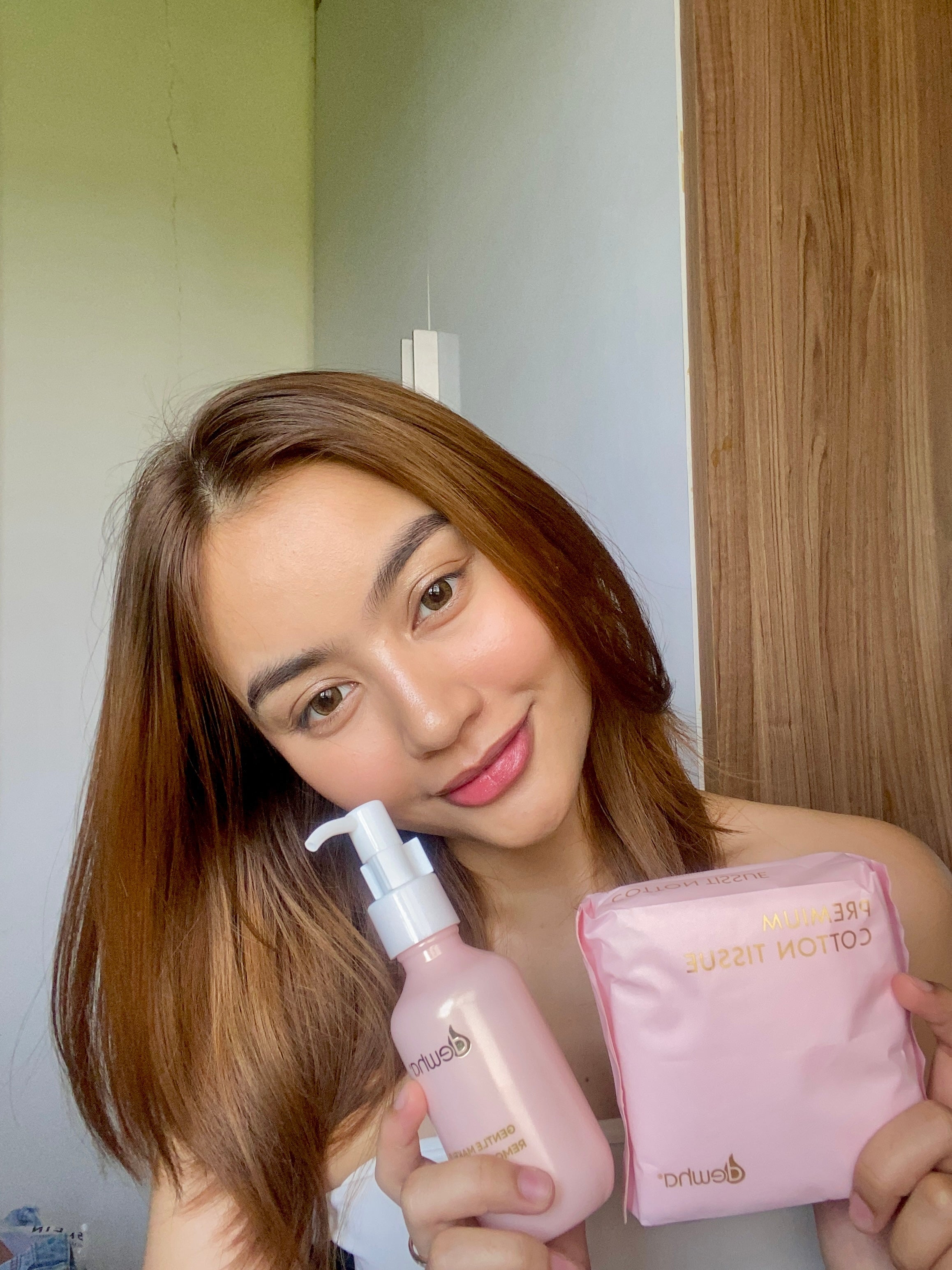 Gentle Makeup Remover Lotion (135Ml) + Premium Tissues (1 Pack) - Modenzas